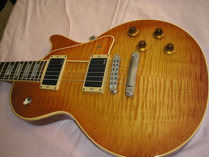 HERITAGE GARY MOORE MODEL electric guitars